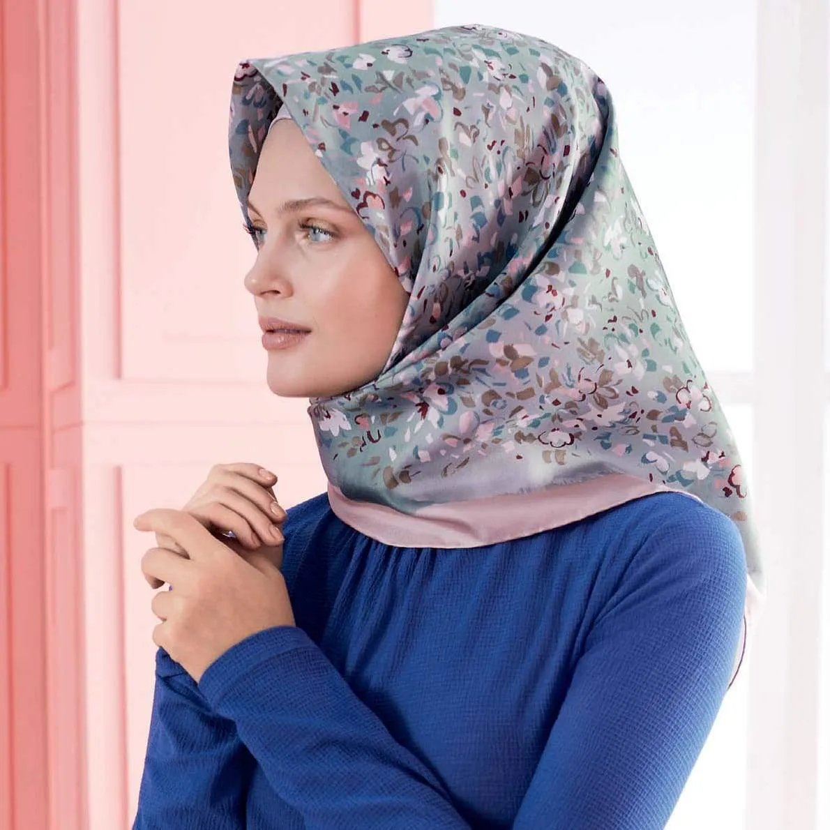 Armine Annaj Stylish Beautiful Silk Head Scarf