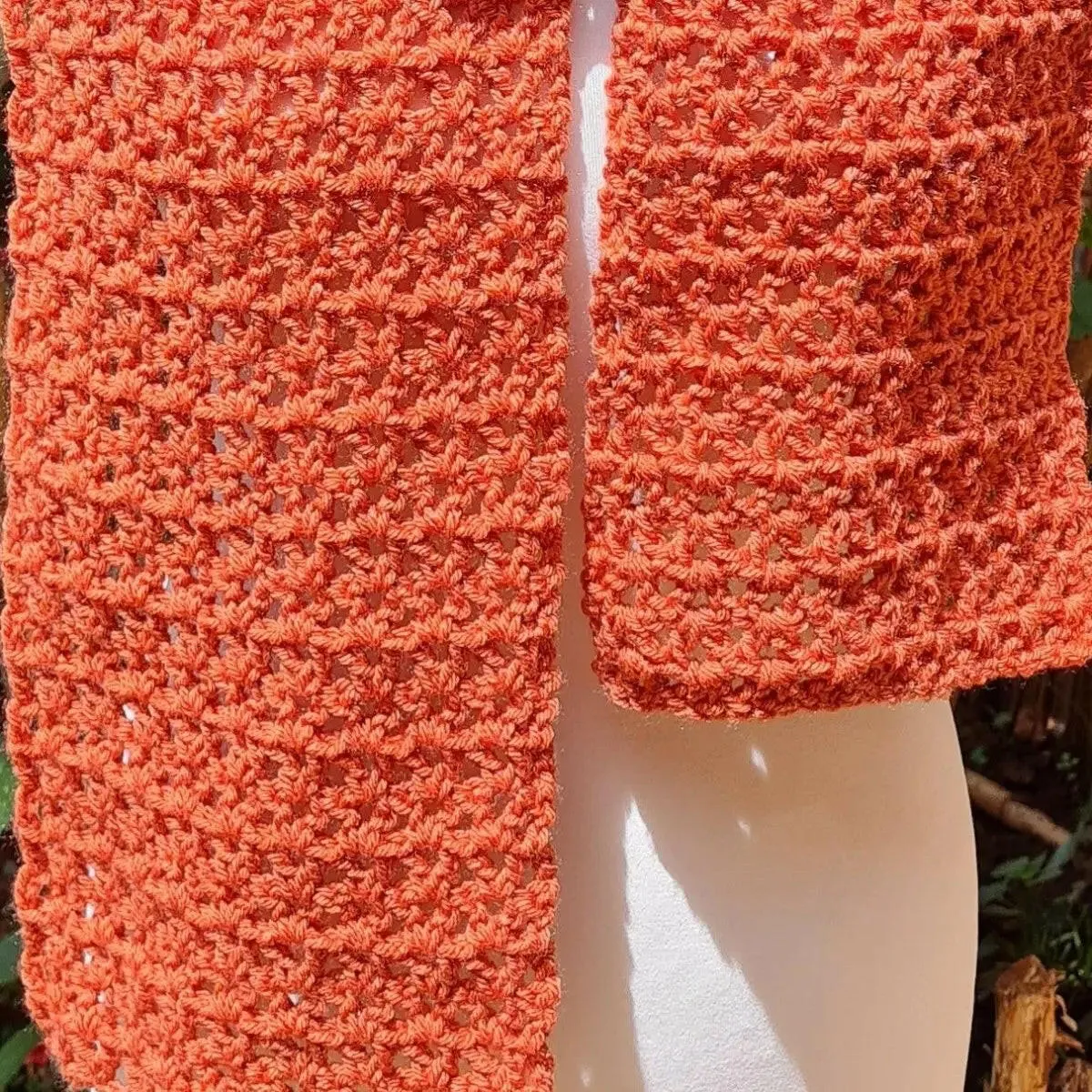 Easy V-Stitch Scarf – Beginner Crochet Pattern for a Stylish Accessory