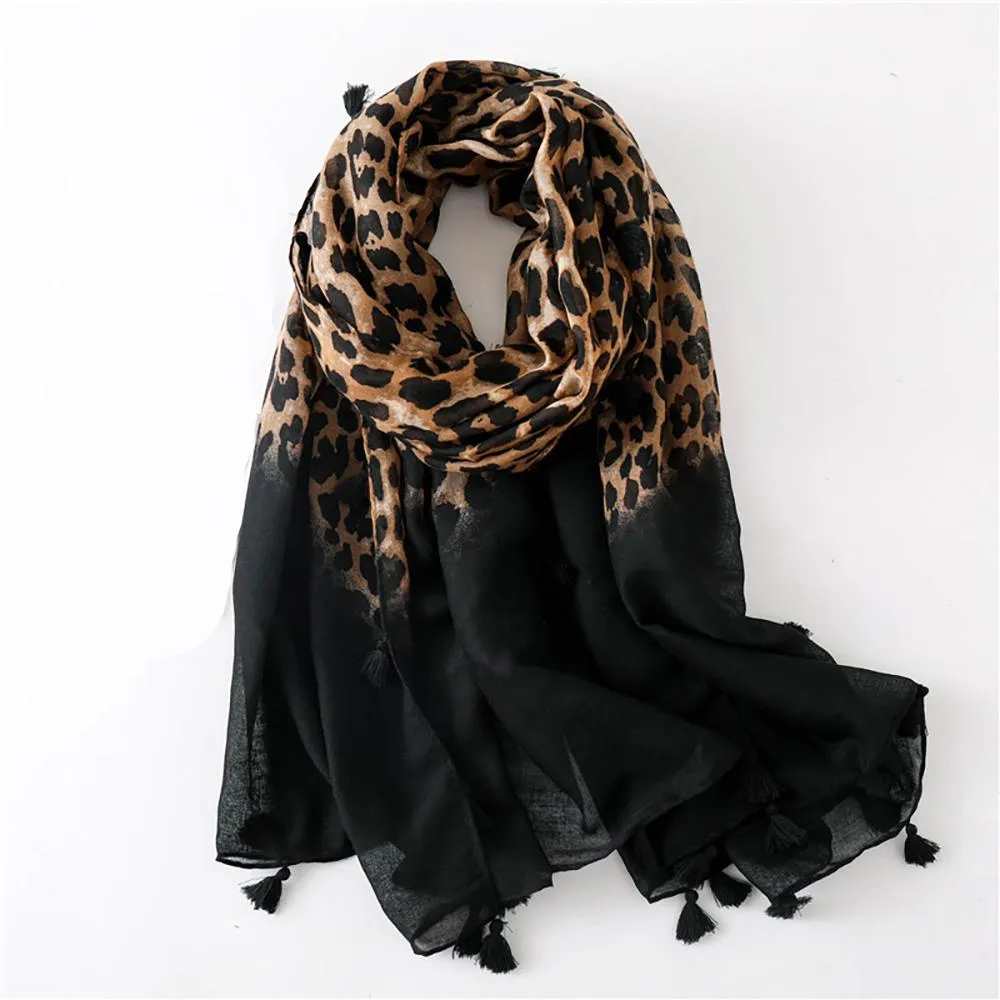 Stylish Leopard Print Gradient with Tassel Scarf