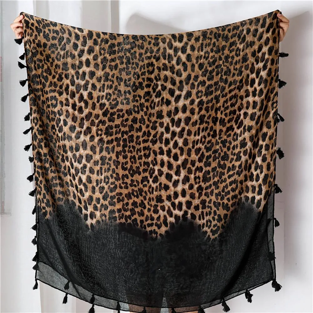 Stylish Leopard Print Gradient with Tassel Scarf