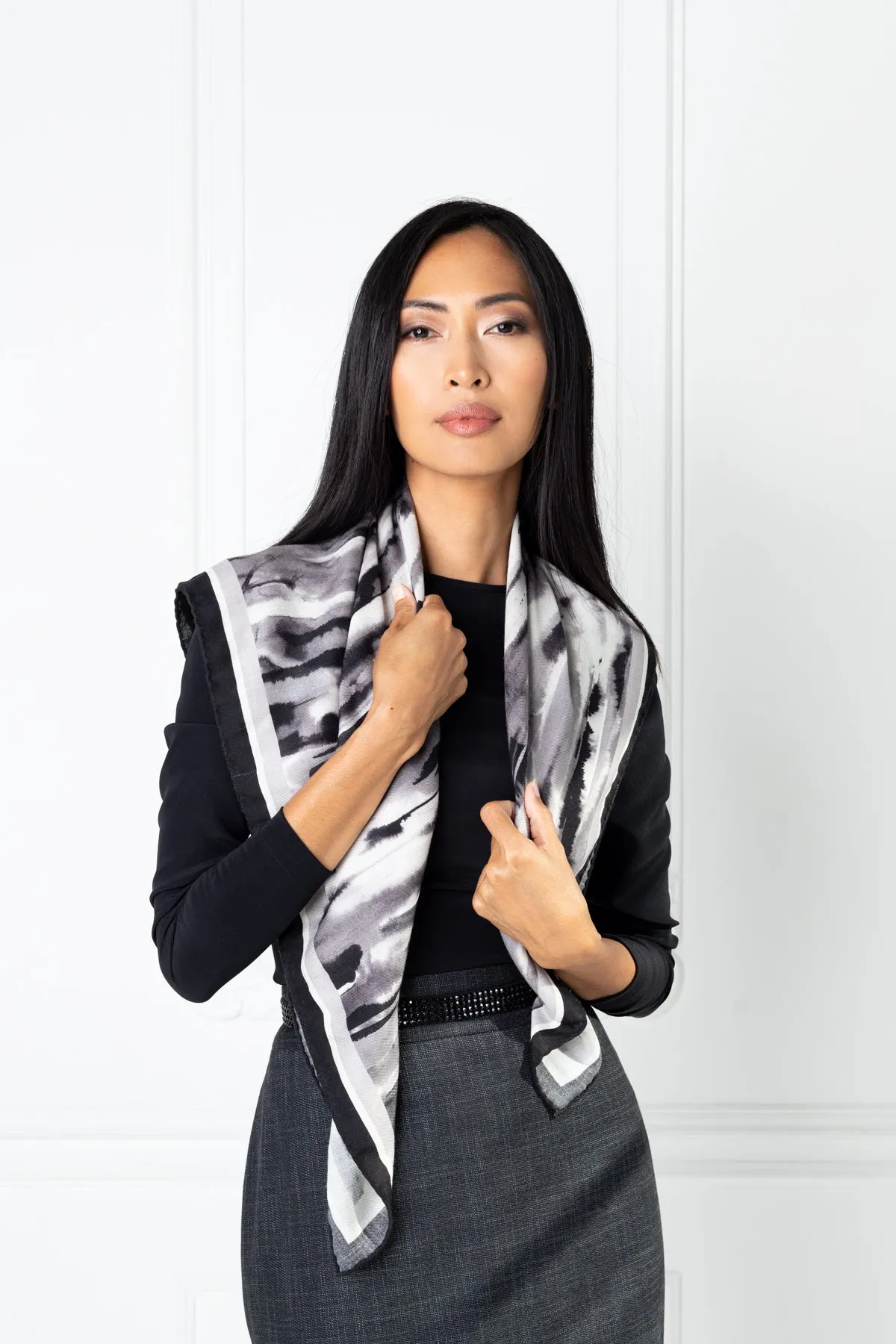 WOOL-SILK BLEND WARM GRAY SCARF